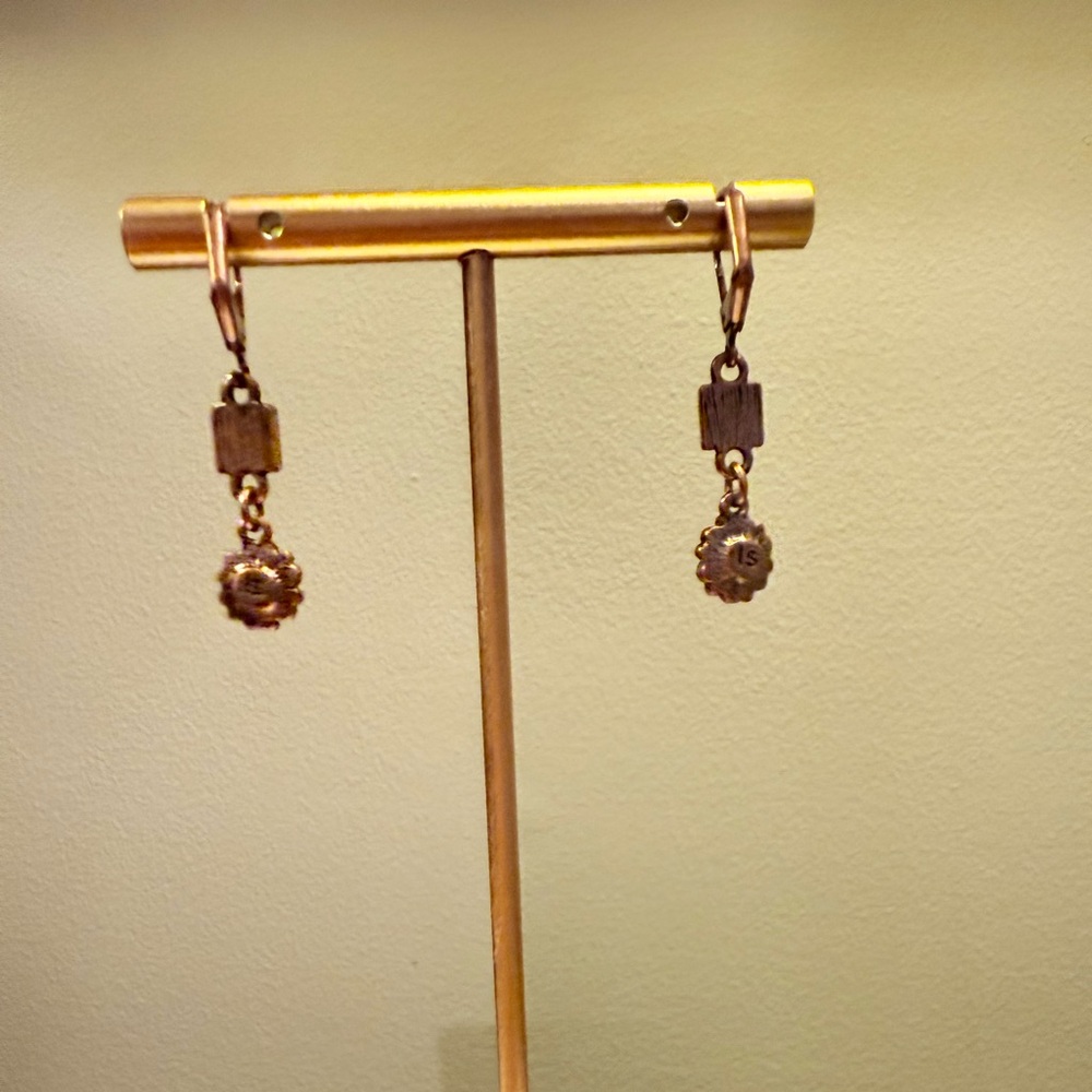 Vintage Gold and Silver 1” Drop Earrings - Picture 5 of 7
